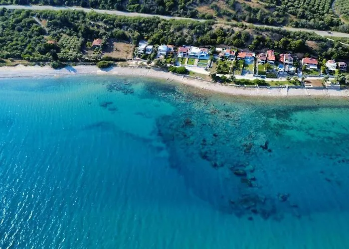 Villa Blue And White *